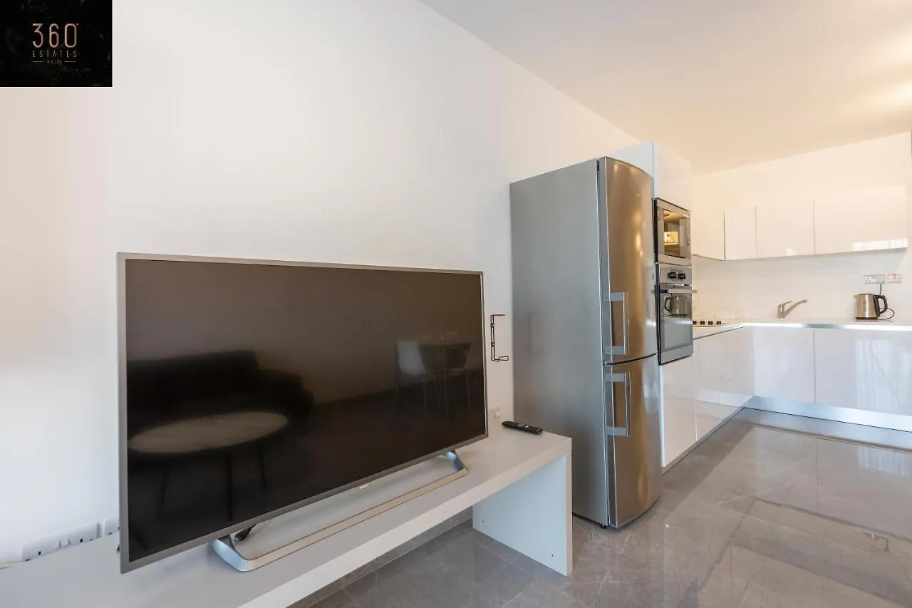 Seafront Haven With Breathtaking Sunsets W/ Wifi By 360 Estates Apartment Saint Julian's 0*,  Malta