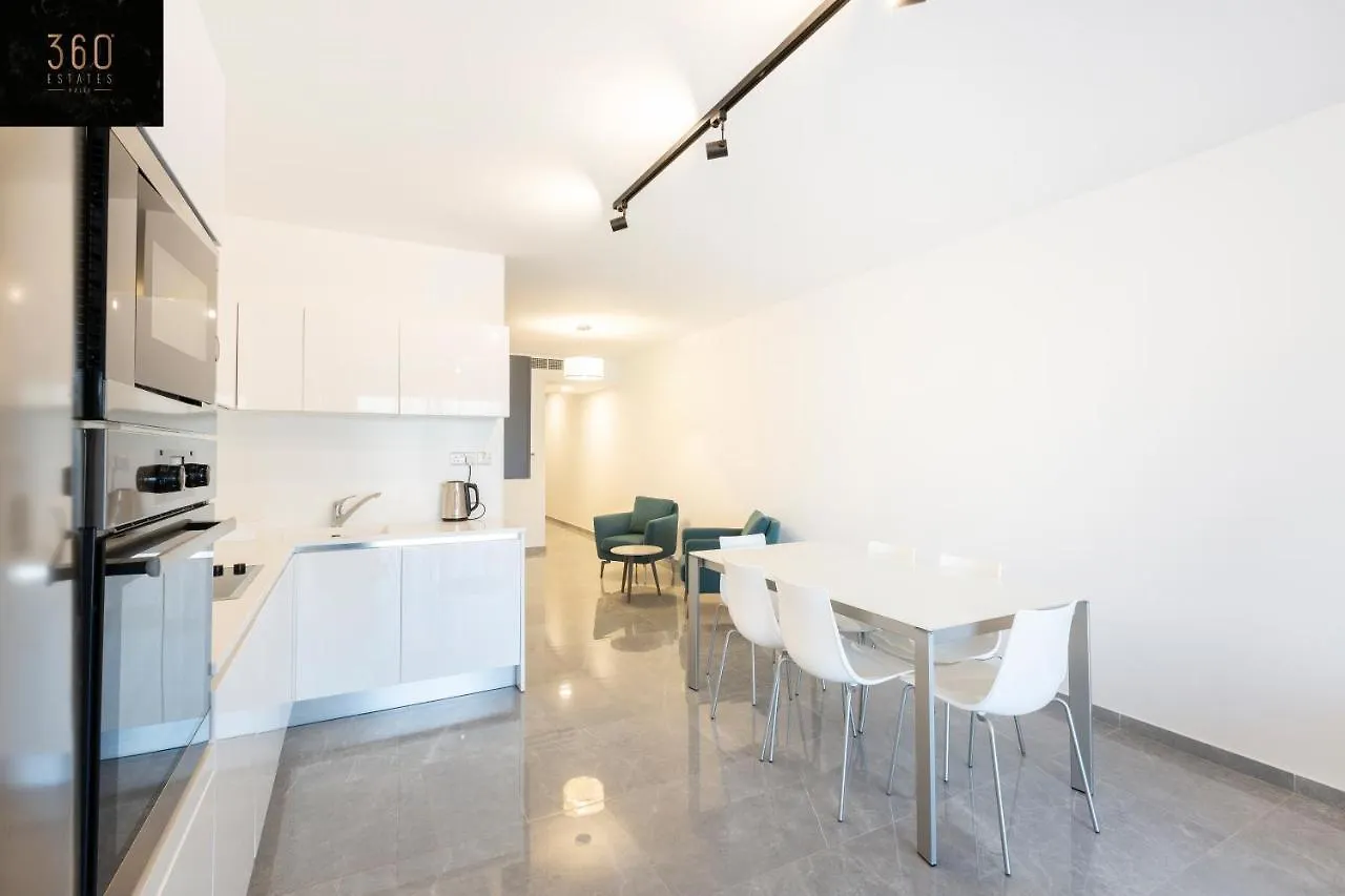 Seafront Haven With Breathtaking Sunsets W/ Wifi By 360 Estates Apartment Saint Julian's Malta
