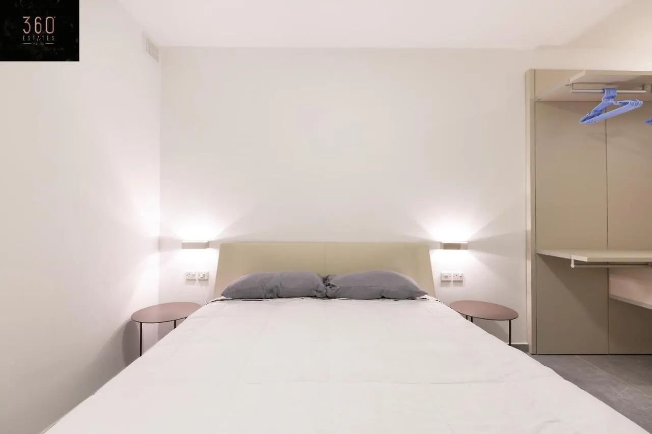 Seafront Haven With Breathtaking Sunsets W/ Wifi By 360 Estates Apartment Saint Julian's