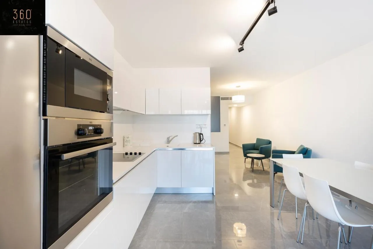 Seafront Haven With Breathtaking Sunsets W/ Wifi By 360 Estates Apartment Saint Julian's Malta
