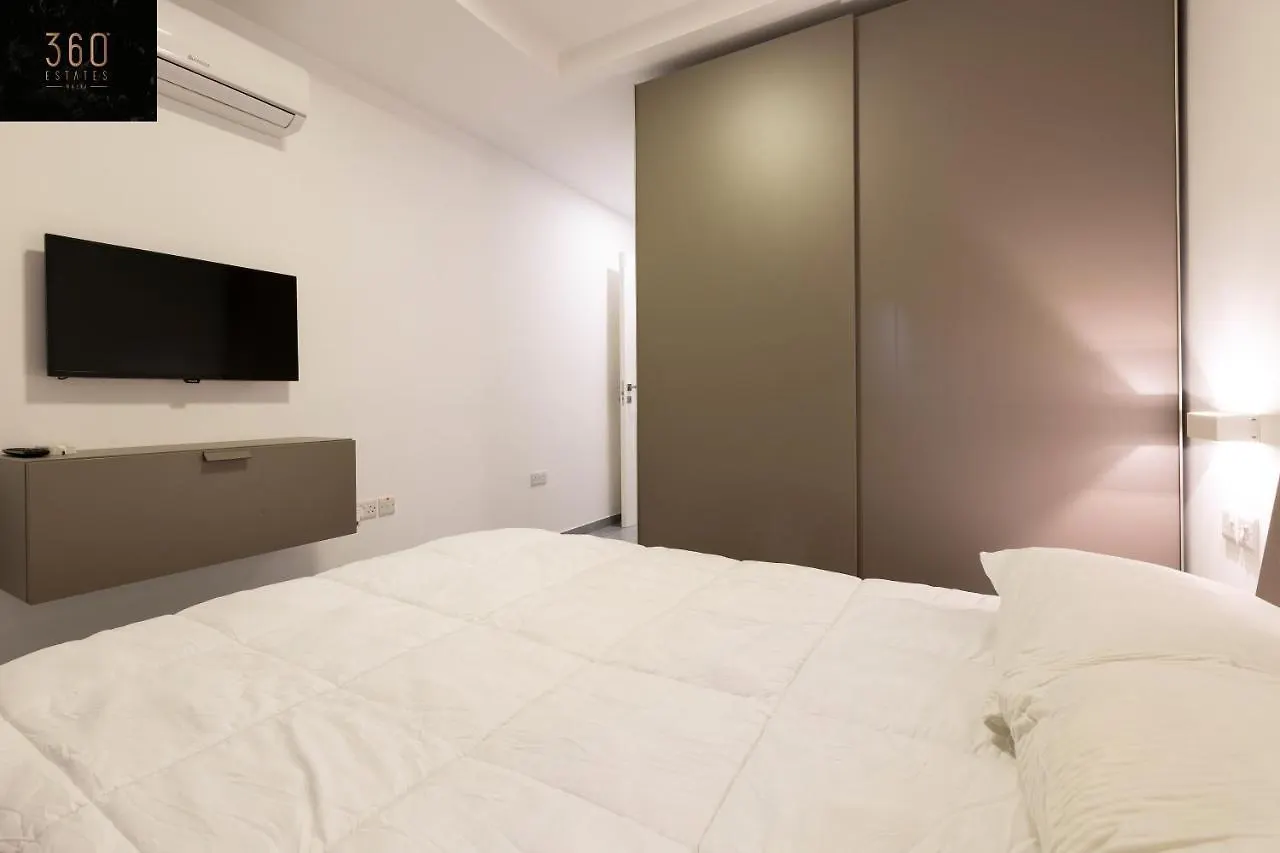 Seafront Haven With Breathtaking Sunsets W/ Wifi By 360 Estates Apartment Saint Julian's 0*,  Malta