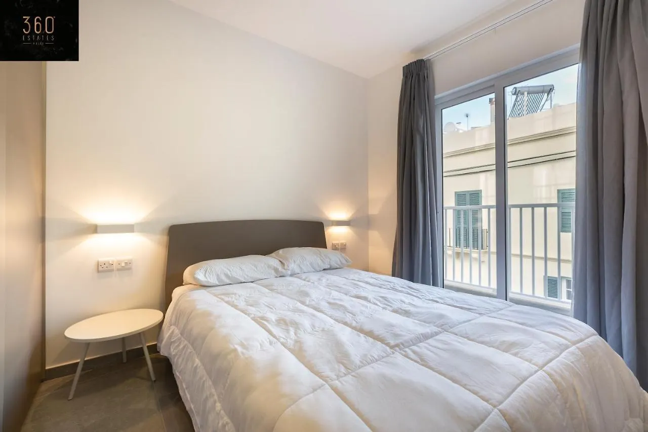 Seafront Haven With Breathtaking Sunsets W/ Wifi By 360 Estates Apartment Saint Julian's
