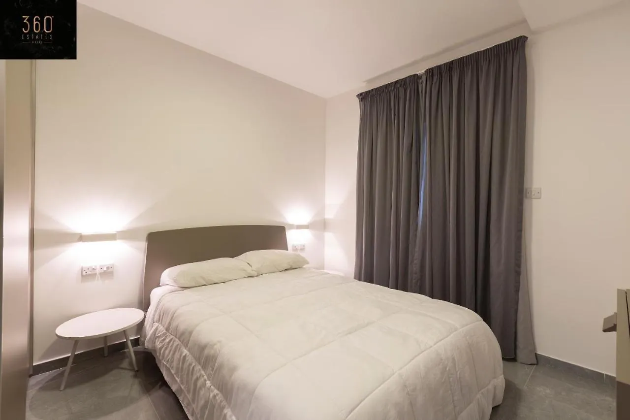 Seafront Haven With Breathtaking Sunsets W/ Wifi By 360 Estates Apartment Saint Julian's